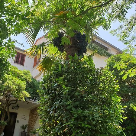 Privileggio Residence ロヴィニ エクステリア 写真
