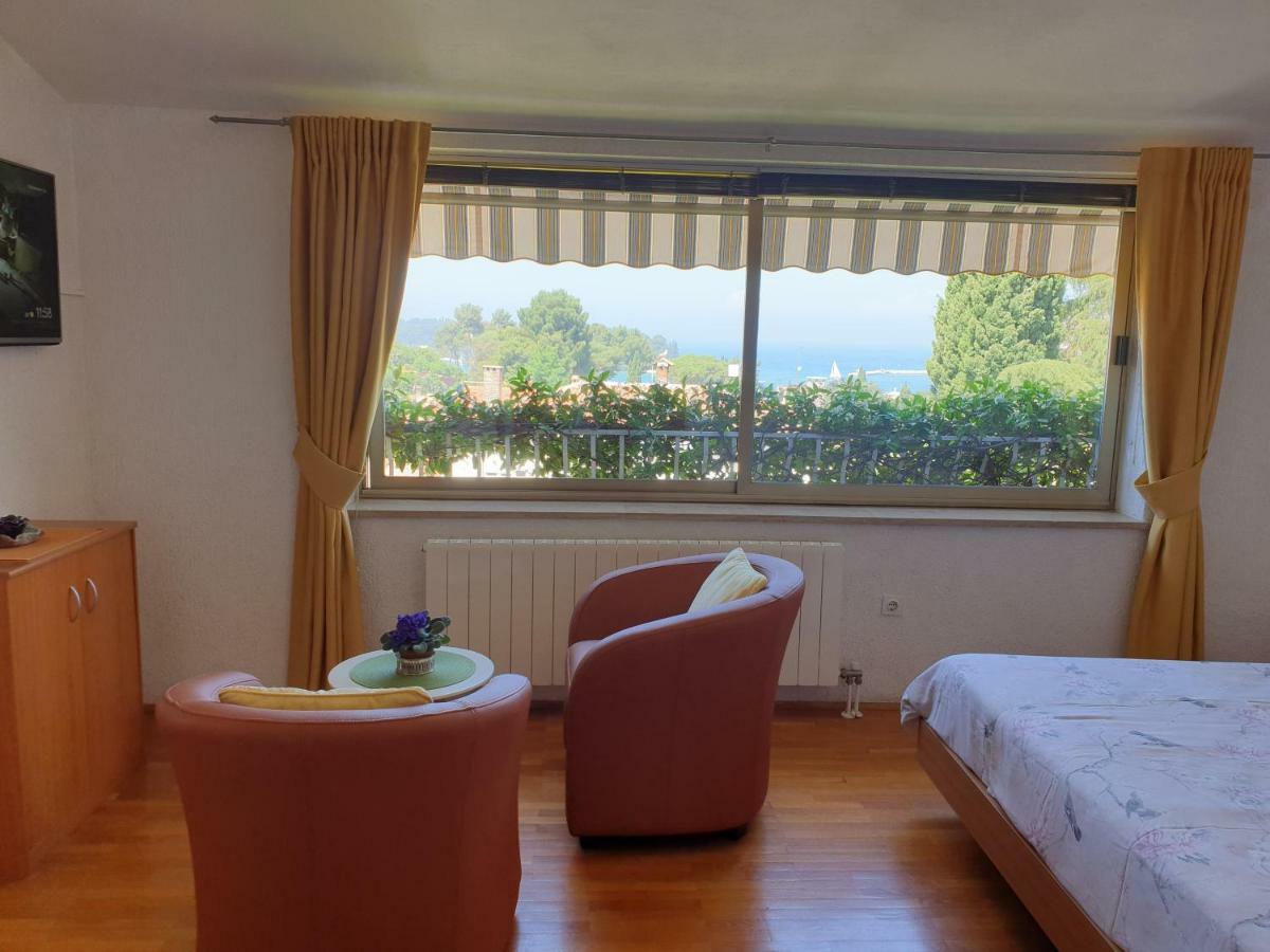 Privileggio Residence ロヴィニ エクステリア 写真