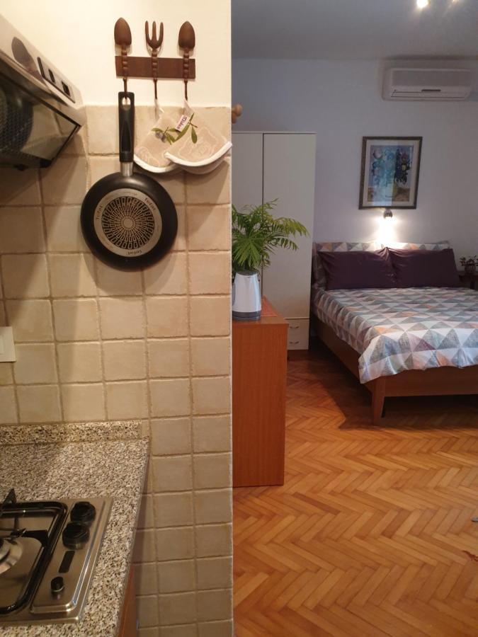 Privileggio Residence ロヴィニ エクステリア 写真