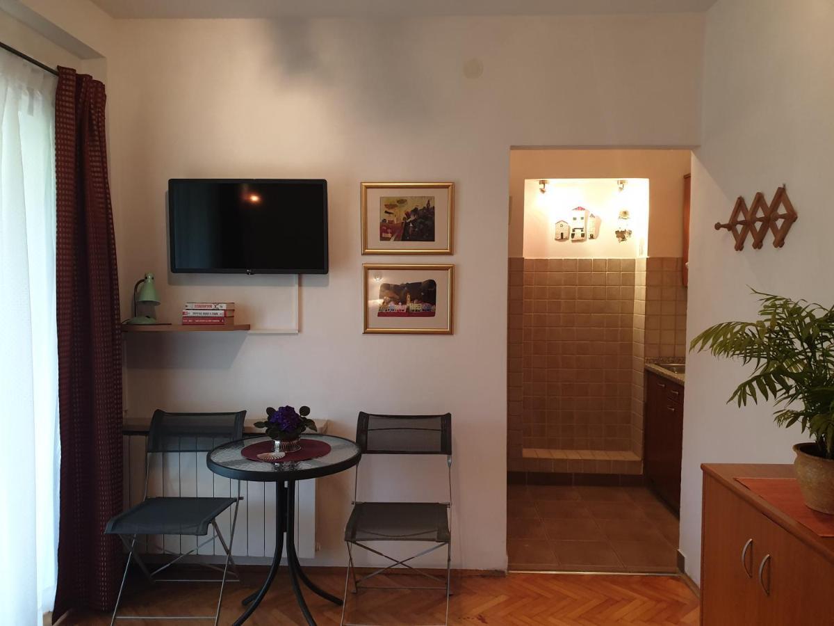 Privileggio Residence ロヴィニ エクステリア 写真